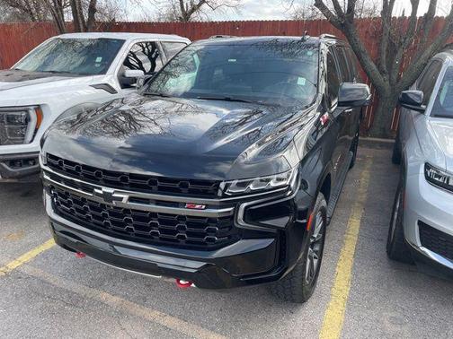 2022 Chevrolet Suburban 4WD Z71