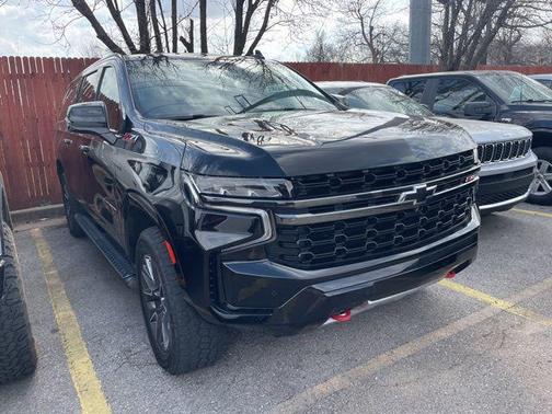 2022 Chevrolet Suburban 4WD Z71