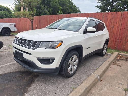 White Clearcoat 2018 Jeep Compass Latitude