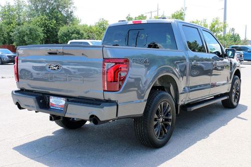 Carbonized Gray Metallic 2026 Ford F-150 Lariat