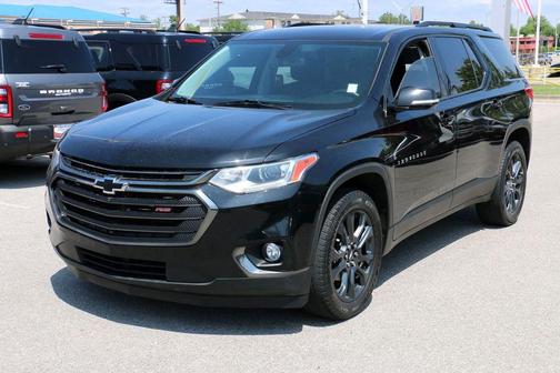 Mosaic Black Metallic 2019 Chevrolet Traverse RS