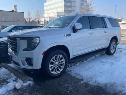 2021 GMC Yukon XL SLT