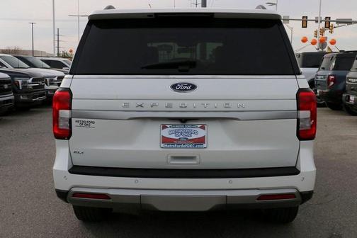 2022 Ford Expedition XLT