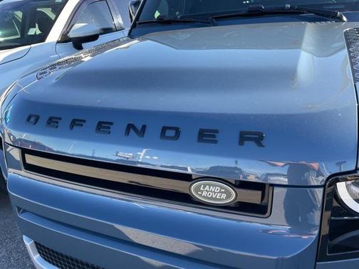 2023 Land Rover Defender 110 S