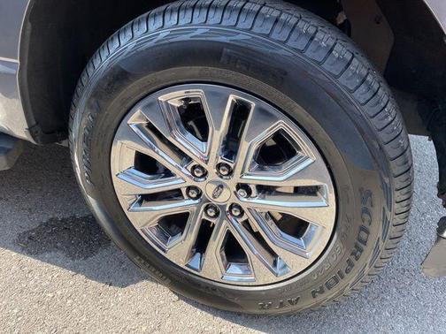 Carbonized Gray Metallic 2024 Ford F-150 Lariat