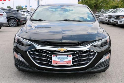 2022 Chevrolet Malibu FWD LT