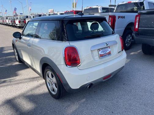 2015 MINI Hardtop Cooper