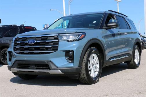 2025 Ford Explorer Active