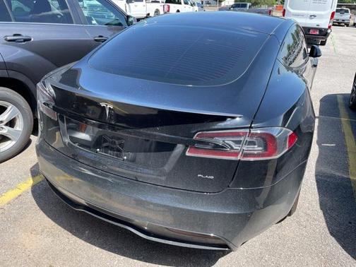 2021 Tesla Model S Plaid