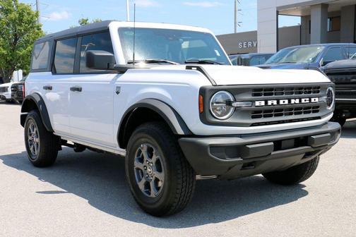 Oxford White 2026 Ford Bronco Big Bend