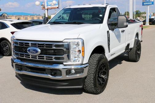 2023 Ford F-350 XLT