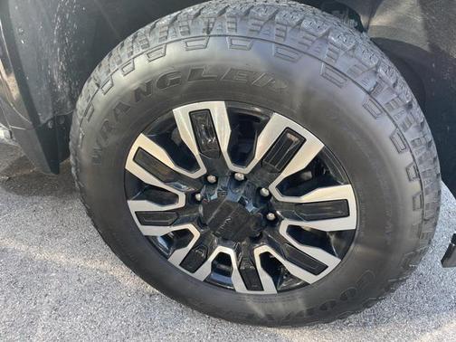 2025 GMC Sierra 3500 Denali