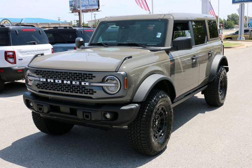 Marsh Gray 2026 Ford Bronco Badlands