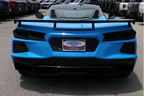 2025 Chevrolet Corvette Stingray w/2LT