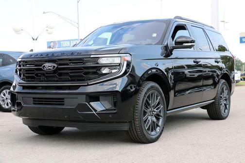 Agate Black Metallic 2026 Ford Expedition Platinum