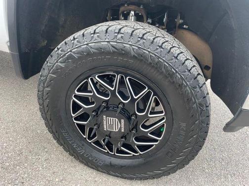 Summit White 2025 Chevrolet Silverado 3500 LTZ