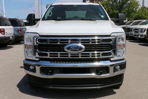 Oxford White 2026 Ford F-250 XLT