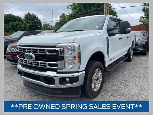 Oxford White 2026 Ford F-250 XLT