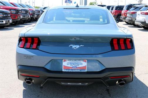 2025 Ford Mustang EcoBoost