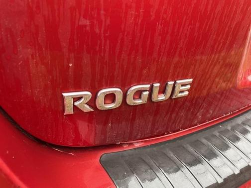 2011 Nissan Rogue S
