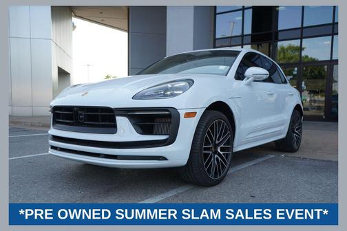 White 2024 Porsche Macan Macan