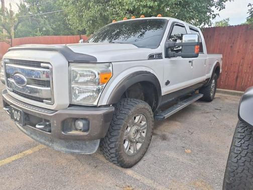 White Platinum Clearcoat Metallic 2016 Ford F-250 King Ranch