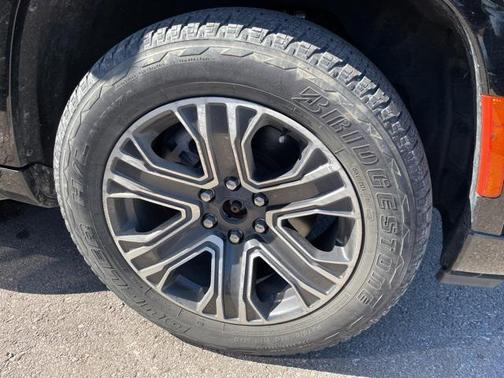 2024 Jeep Wagoneer L Series II 4x4