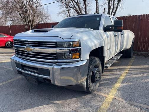2017 Chevrolet Silverado 3500 WT