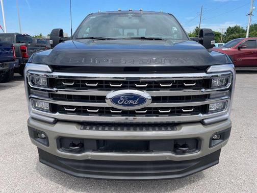 Agate Black Metallic 2026 Ford F-250 King Ranch