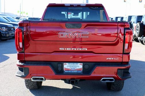 2022 GMC Sierra 1500 AT4