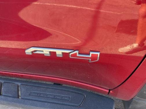 2022 GMC Sierra 1500 AT4