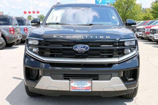 Agate Black Metallic 2025 Ford Expedition Platinum