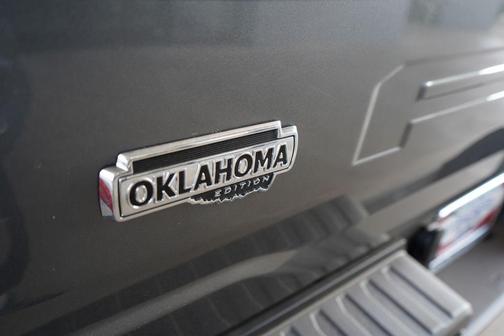 Carbonized Gray Metallic 2026 Ford F-150 XLT