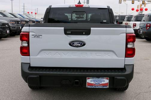 Space White Metallic 2026 Ford Maverick Lariat
