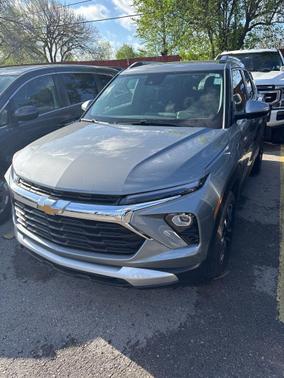 Sterling Gray Metallic 2026 Chevrolet Trailblazer LT