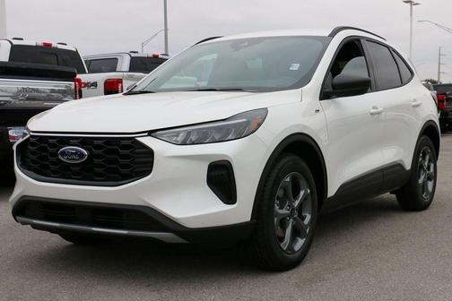 Star White Metallic Tri-Coat 2026 Ford Escape ST-Line