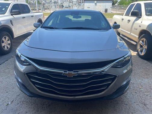 Mineral Gray Metallic 2025 Chevrolet Malibu FWD 1LT