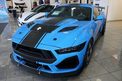 Grabber Blue Metallic 2026 Ford Mustang GT Premium