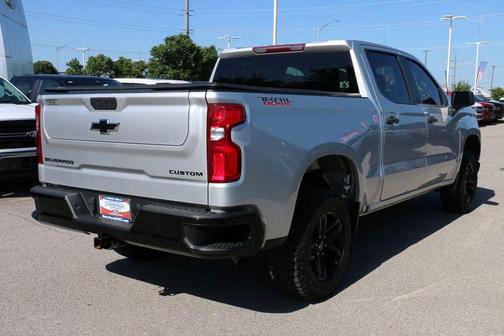 Silver Ice Metallic 2022 Chevrolet Silverado 1500 Limited Custom Trail Boss