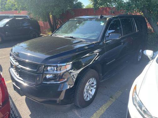 Black 2018 Chevrolet Suburban LT