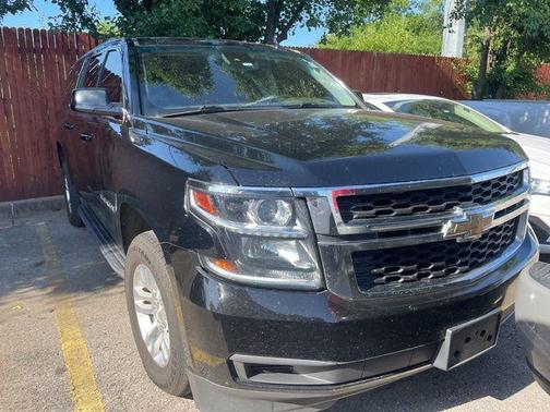 Black 2018 Chevrolet Suburban LT