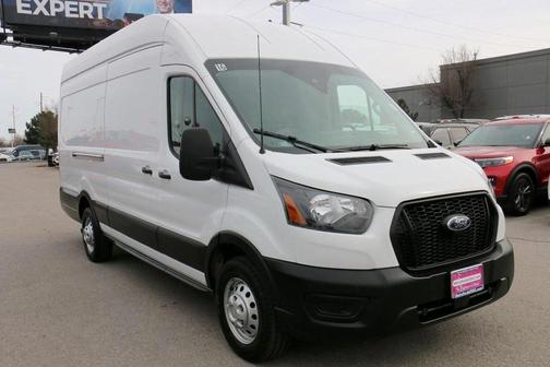 2022 Ford Transit-250 Base