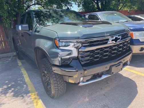 2025 Chevrolet Silverado 1500 ZR2