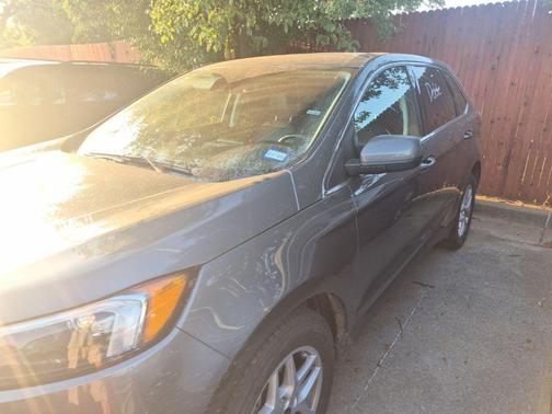 Carbonized Gray Metallic 2024 Ford Edge SEL