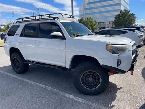 2019 Toyota 4Runner TRD Off Road