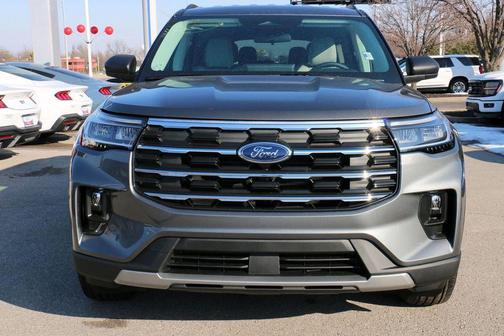 Carbonized Gray Metallic 2026 Ford Explorer Active