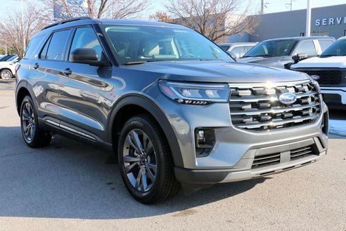 Carbonized Gray Metallic 2026 Ford Explorer Active