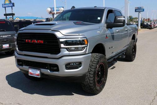 2024 RAM 2500 Laramie Crew Cab 4x4 6'4' Box