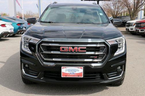 2024 GMC Terrain AWD AT4