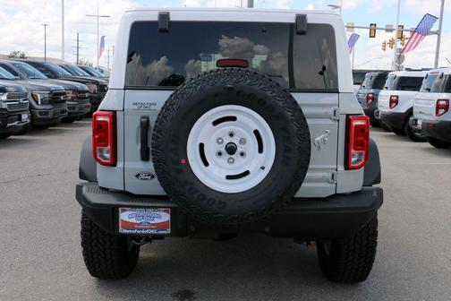 Avalanche Gray 2026 Ford Bronco Heritage Edition